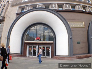 Около 300 студентов вузов пройдут в этом году практику в московском метро