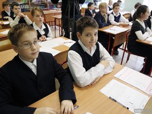 Родители столичных учеников с нового учебного года смогут самостоятельно принимать решение о преподавании итальянского, испанского и китайского языков в школах