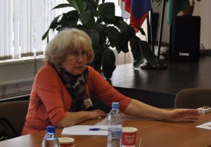Депутат Валентина Карпова поддерживает включение периода ухода за ребенком в трудовой стаж матери