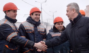 Мэр столицы Сергей Собянин осмотрел новый участок автомагистрали