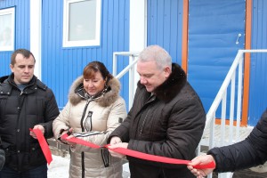 В торжественной церемонии приняли участие первый заместитель префекта ЮАО по вопросам ЖКХ и благоустройства Людмила Концевая, а также глава управы Михаил Гелун