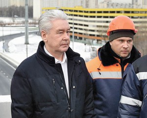 Мэр Москвы Сергей Собянин проинспектировал ход реконструкционных работ на развязке со МКАД в районе Калужского шоссе