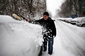 По прогнозам синоптиков, обильные снегопады в Москве продолжатся