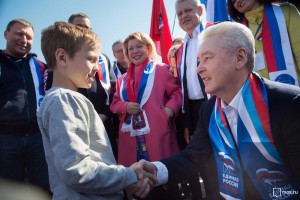 Собянин поздравил юных жителей Москвы с Днем защиты детей