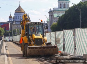 В центре Москвы продолжаются работы в рамках "Моей улицы" 