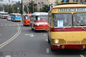 13 августа в Москве прошел парад ретро-автобусов