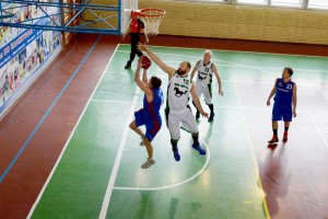 Лучшие баскетболисты Москвы старше 35 лет выступят в ЮАО