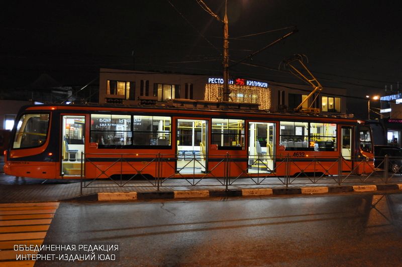 Трамвай в районе Нагатино-Садовники