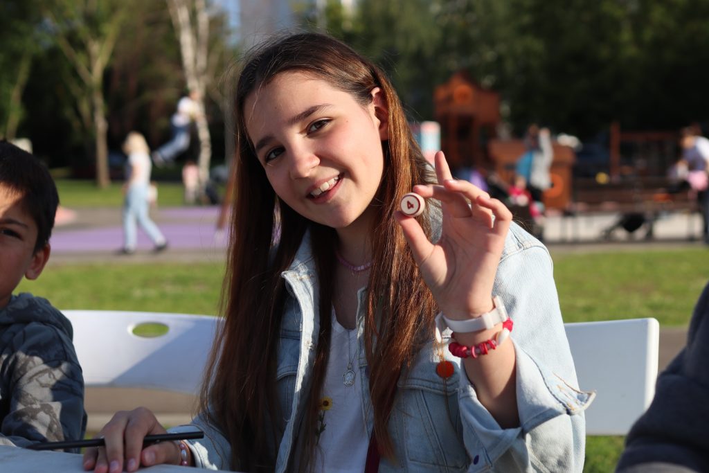 Музыкальное мероприятие провели члены Молодежной палаты района Нагатино-Садовники. Фото: официальная страница Молодежной палаты района Нагатино-Садовники в социальных сетях