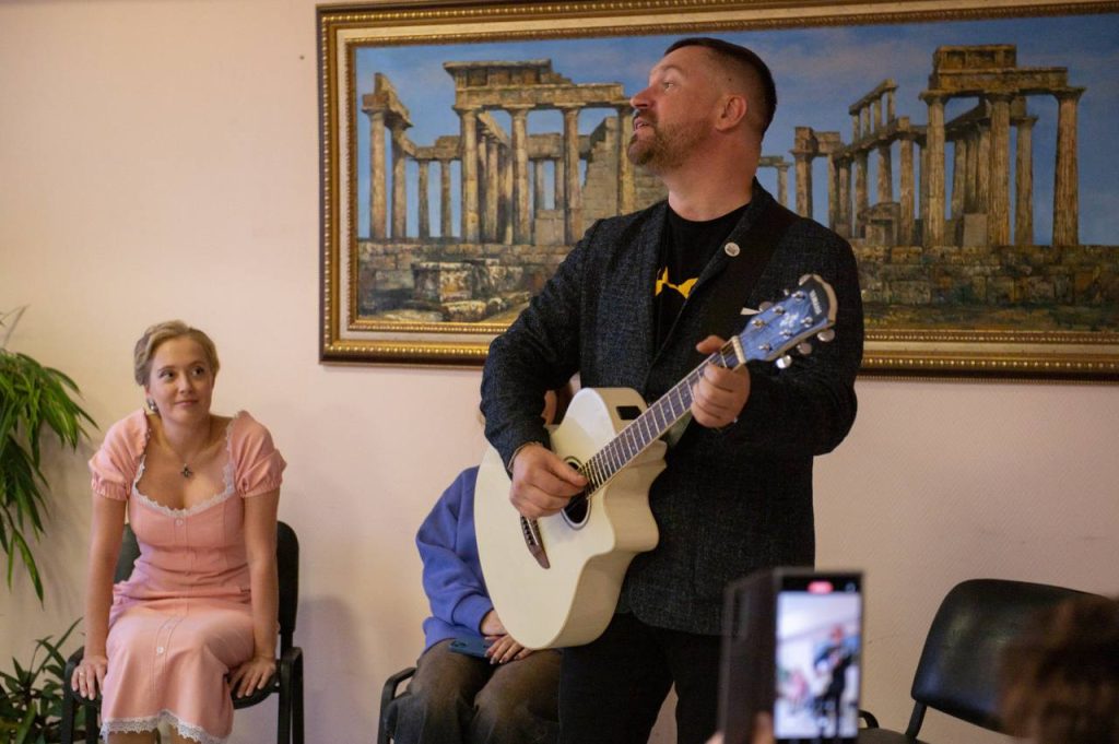 Встреча с телеведущими состоялась в НМИЦ онкологии имени Николая Блохина. Фото: сайт Национального медицинского исследовательского центра онкологии имени Николая Блохина