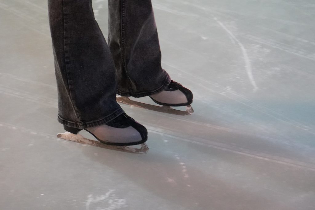 Новый каток откроют в музее-заповеднике «Коломенское» под «звездным небом». Фото: Анна Быкова, «Вечерняя Москва»