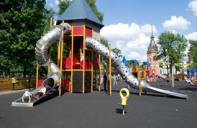 В Центральном Чертанове проголосовали за восстановление детской площадки