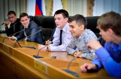 Палата молодых депутатов при Совете муниципальных образований Москвы (СМОМ) начнет работу до конца 2015 года