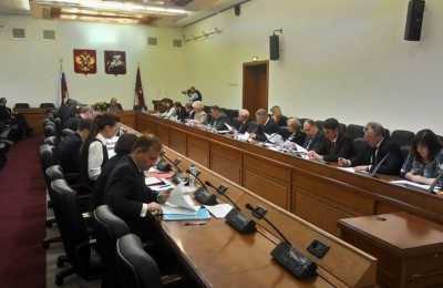 Соответсвующая поправка к закону о местном самоуправлении была принята на заседании комиссии Мосгордумы по государственному строительству и местному самоуправлению
