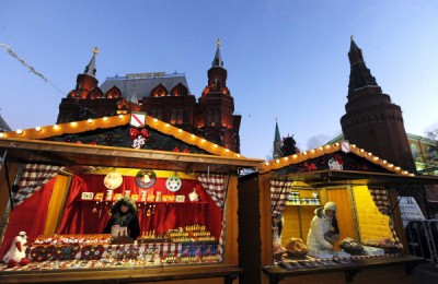 Новогодний фестиваль на Манежной площади в Москве посетило более 1 млн гостей