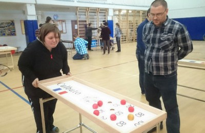 В районе Москворечье-Сабурово прошел турнир по настольному многоборью для людей с ограниченными возможностями