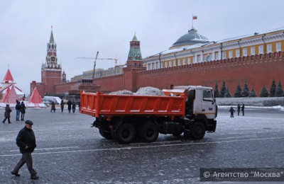 Коммунальщики Москвы отлично справились с последствиями сильнейшего снегопада