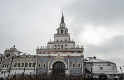 На фото Казанский вокзал