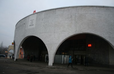 На фото вестибюль станции метро "Орехово"