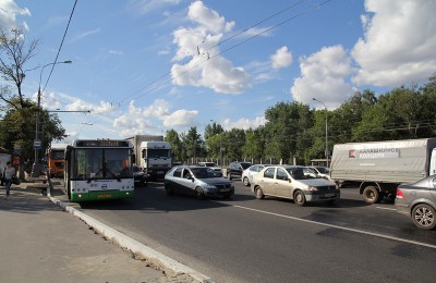 Среди альтернативных рейсов, следующих по Каширскому шоссе, останутся несколько автобусных и троллейбусных маршрутов