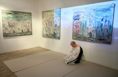 В галерее «На Каширке» начала работу концептуальная выставка современного искусства