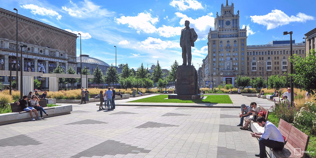 Ко Дню города для москвичей подготовили 50 бесплатных экскурсий