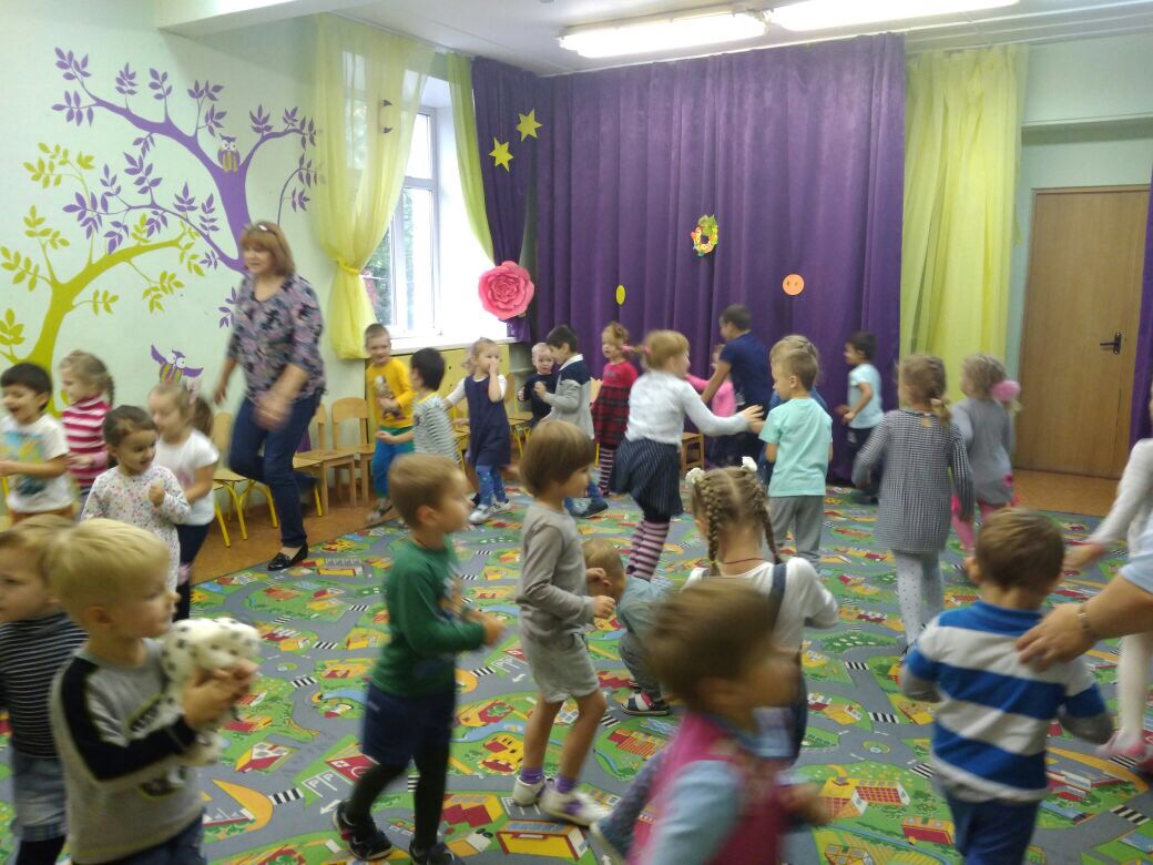 День рождения смайлика в Школе №1073