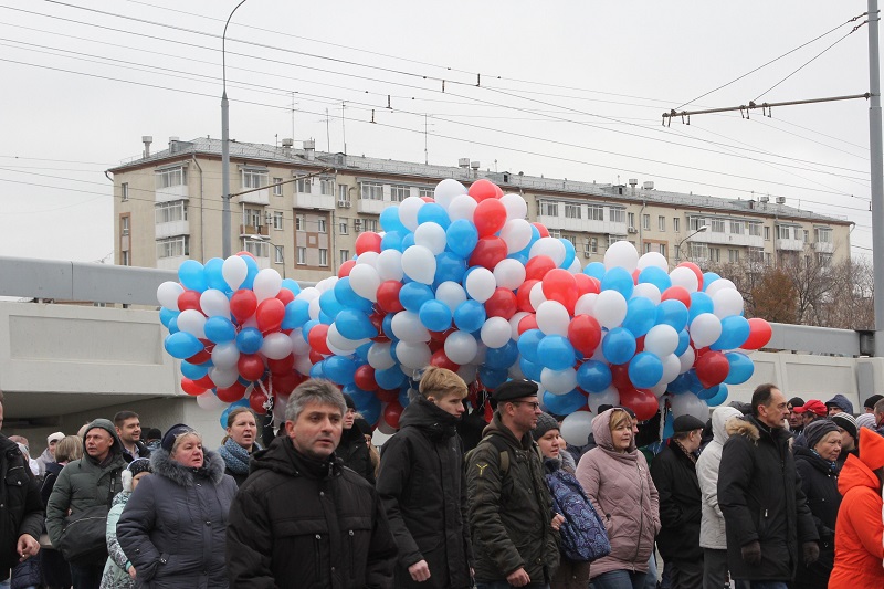 Депутаты и сотрудники администрации МО приняли участие в митинг-концерте на стадионе Лужники