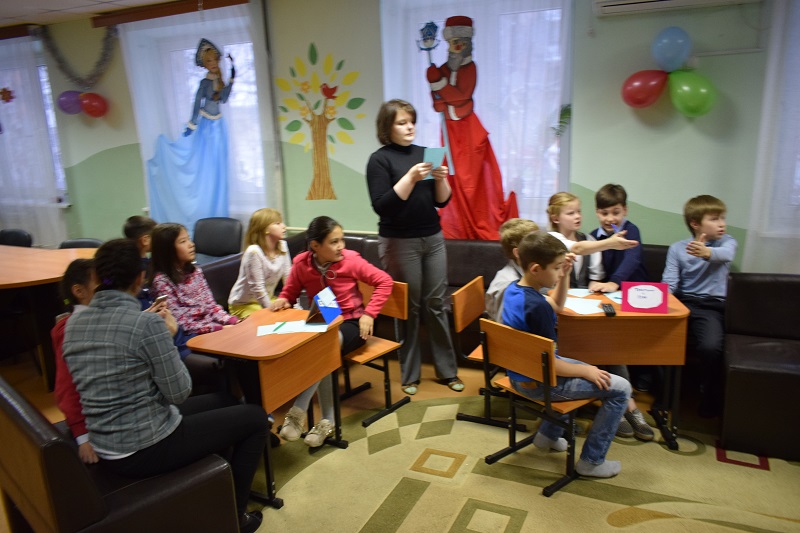 Библиотека №165 провела заключительный раунд «Новогоднего квиза» в «Берегине»