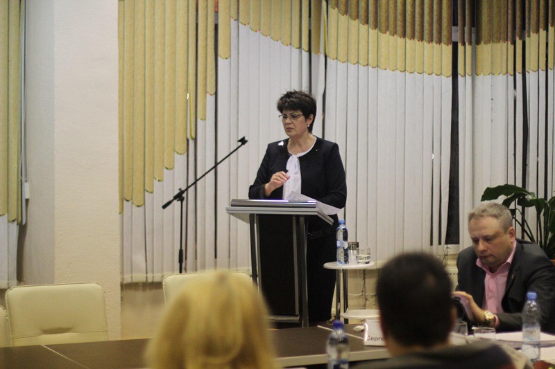 Татьяна Илек рассказала депутатам и жителям Нагатина-Садовников о деятельности администрации муниципального округа за прошлый год