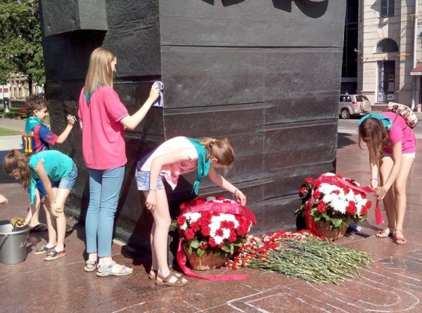 ЦСПСиД «Берегиня», мемориально-патронатная акция, День памяти и скорби, годовщина Парада Победы