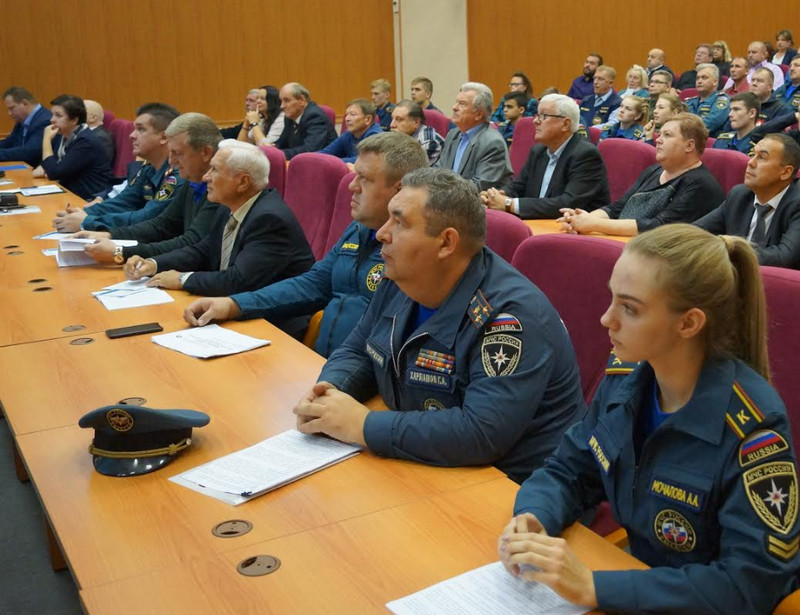 В Учебно — методическом центре ГО и ЧС состоялась конференция: «Теория и практика образовательного процесса ГБПОУ ТПСК им. Максимчука»