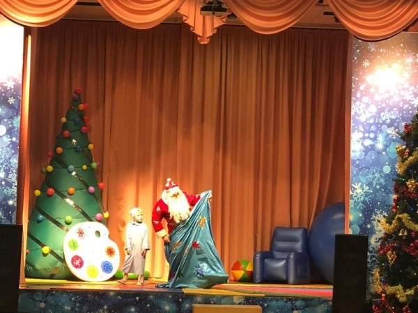 Татьяна Чугунова, школа 507, цирковая семья Питиновых, концерт, представление, елка, Новый год