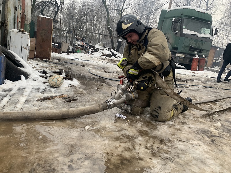 Пожар ликвидирован на Загорьевском проезде