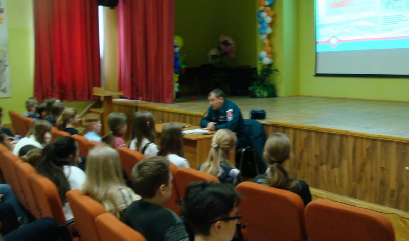 Кто нас защищает: О подвигах предков и современной пожарной охране