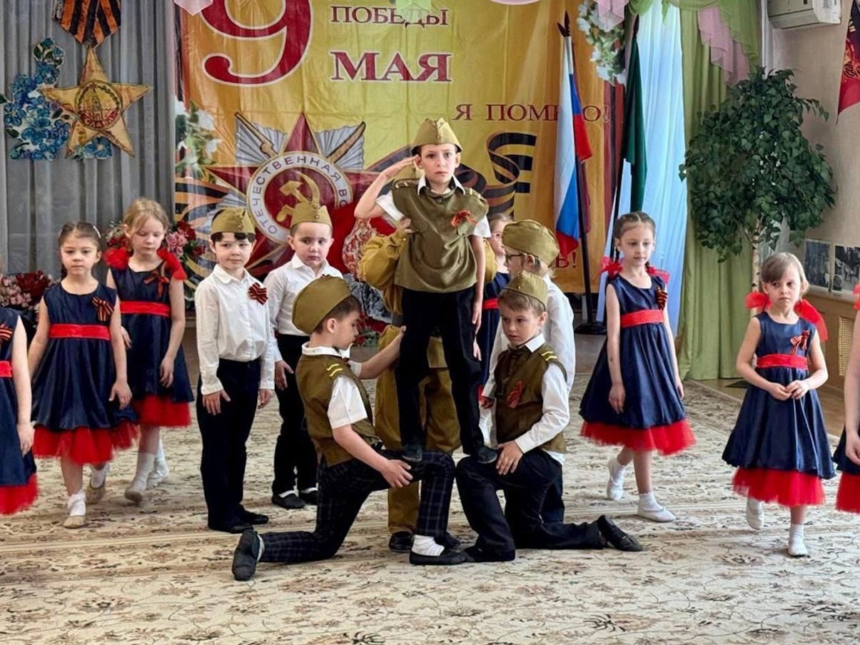 Сотрудники школы №507 провели ряд мероприятий в честь юбилея Победы в Великой Отечественной войне. Фото: официальная страница школы №507 в социальных сетях