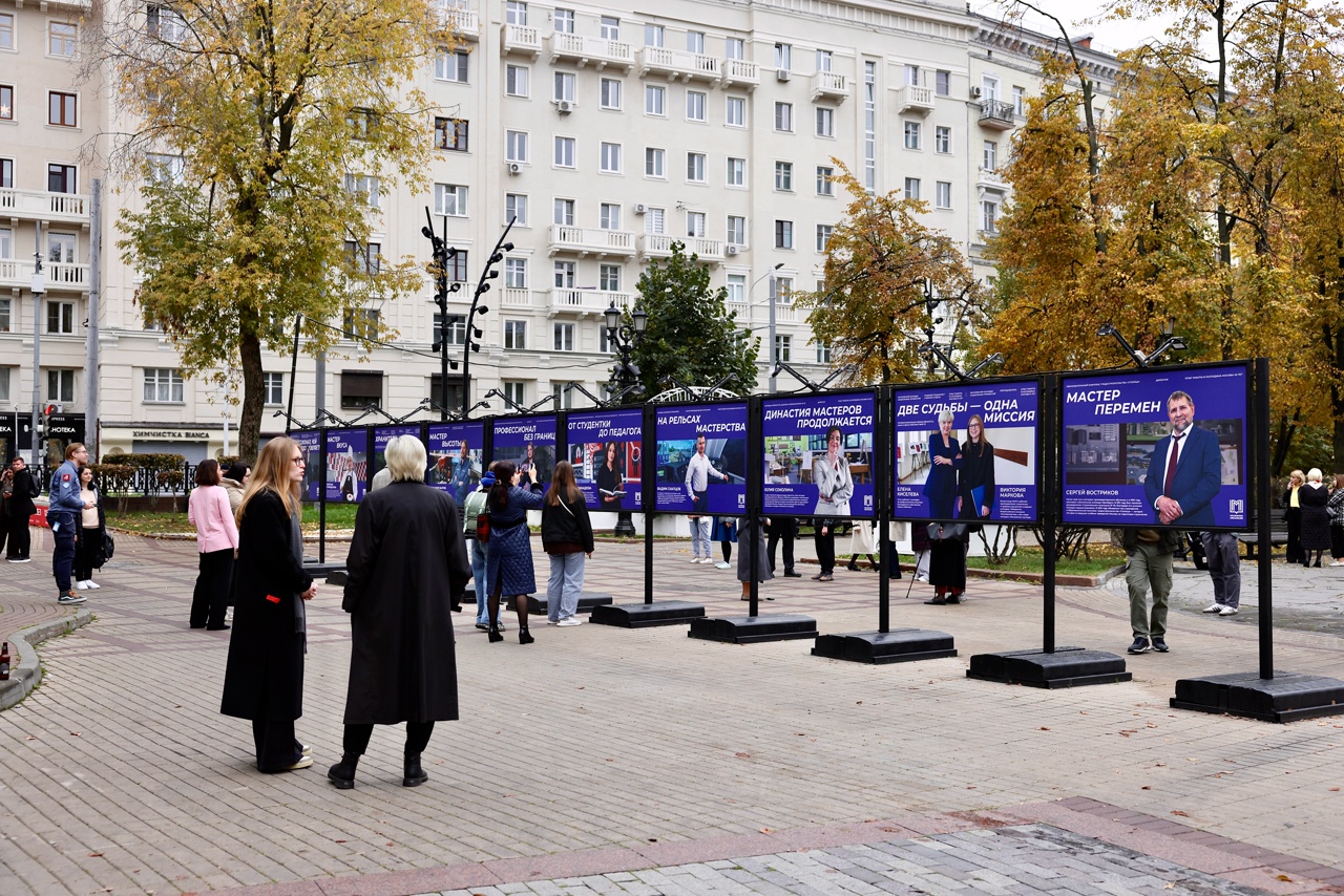 Педагог Технологического колледжа №34 стала участницей городской выставки. Фото: страница Технологического колледжа №34 в социальных сетях