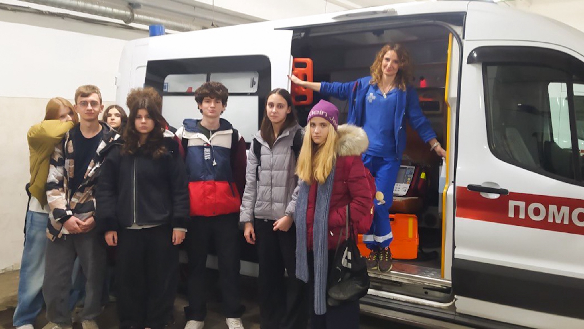 Ученики медицинского класса школы №507 посетили Станцию скорой помощи. Фото: страница школы №507 в социальных сетях