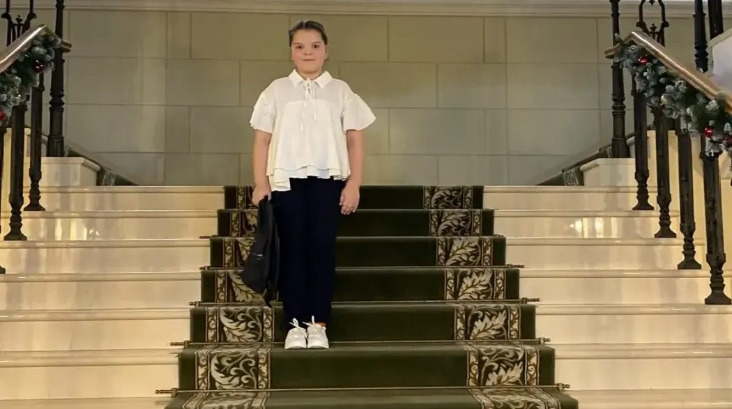 Ученица школы №504 приняла участие во всероссийской олимпиаде. Фото: страница школы №504 в социальных сетях