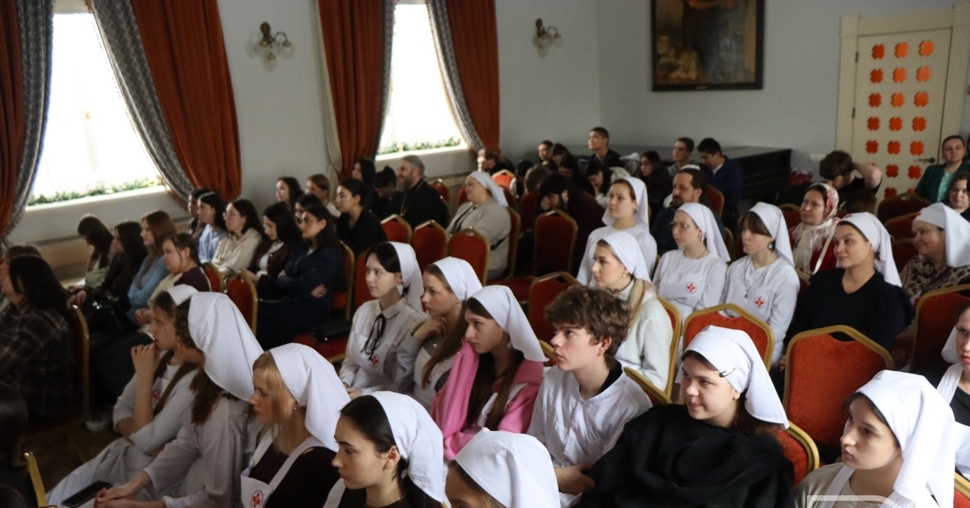 Студенты Медицинского колледжа № 1 стали участниками городской научно-практической конференции. Фото: страница Медицинского колледжа № 1 в социальных сетях